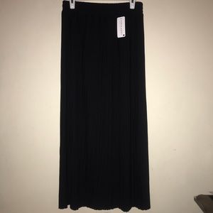 Black Maxi Ruffle Skirt